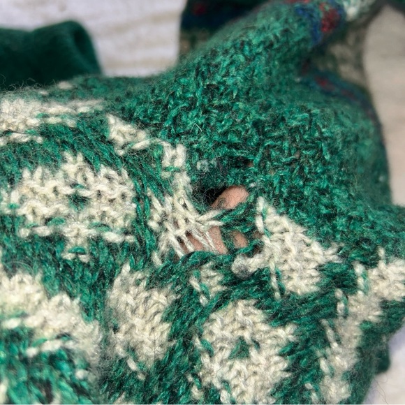 Vintage American Outfitters Wool Sweater Green Patterned Men's XL 85% Wool - Picture 8 of 9